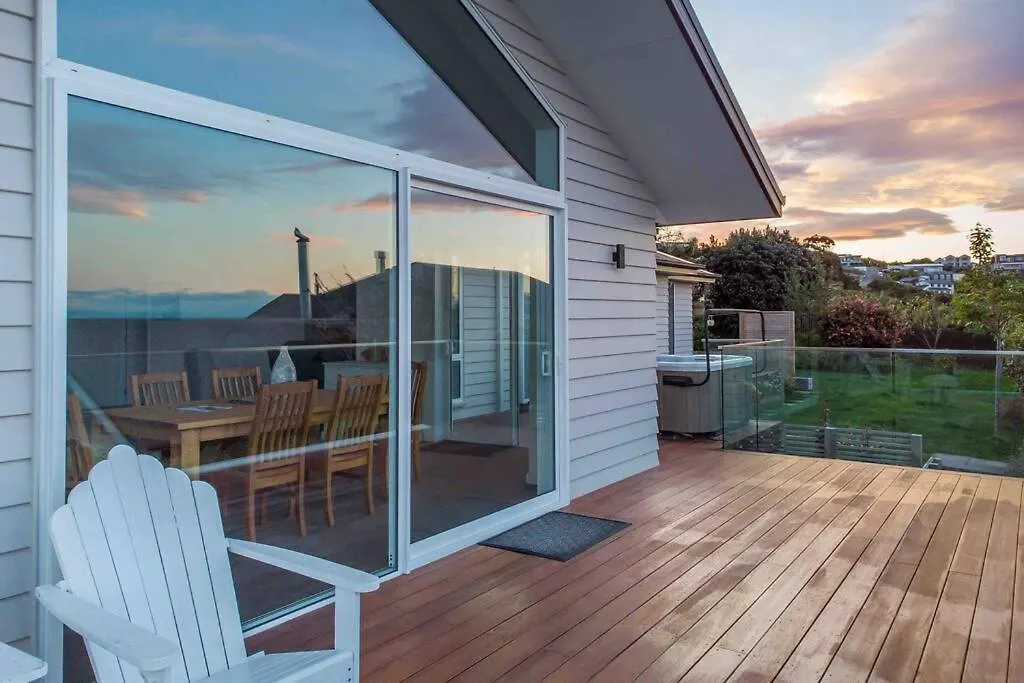 Sea View Paradise With Hot Tub Christchurch 0*,  New Zealand