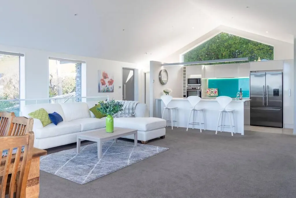 Sea View Paradise With Hot Tub Christchurch Holiday home