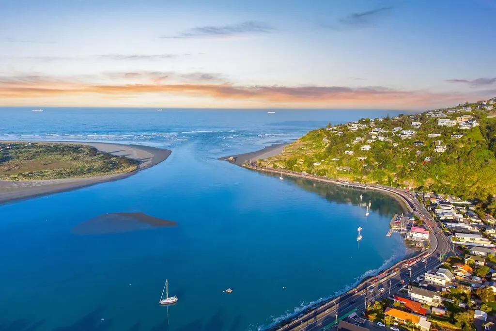 Holiday home Sea View Paradise With Hot Tub Christchurch