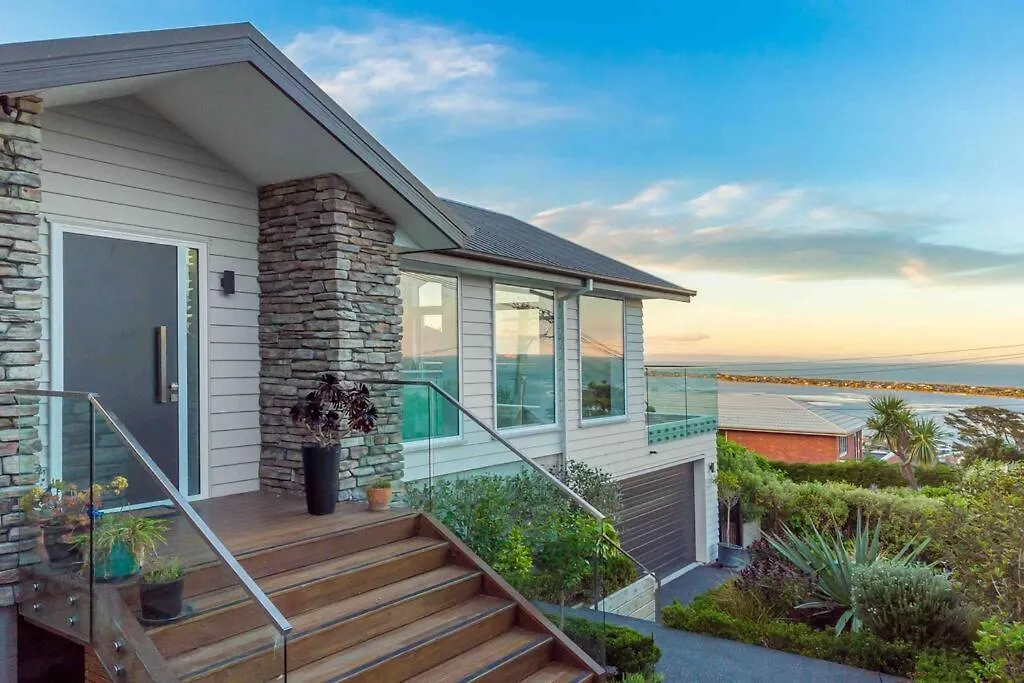 Sea View Paradise With Hot Tub Christchurch 0*,  New Zealand